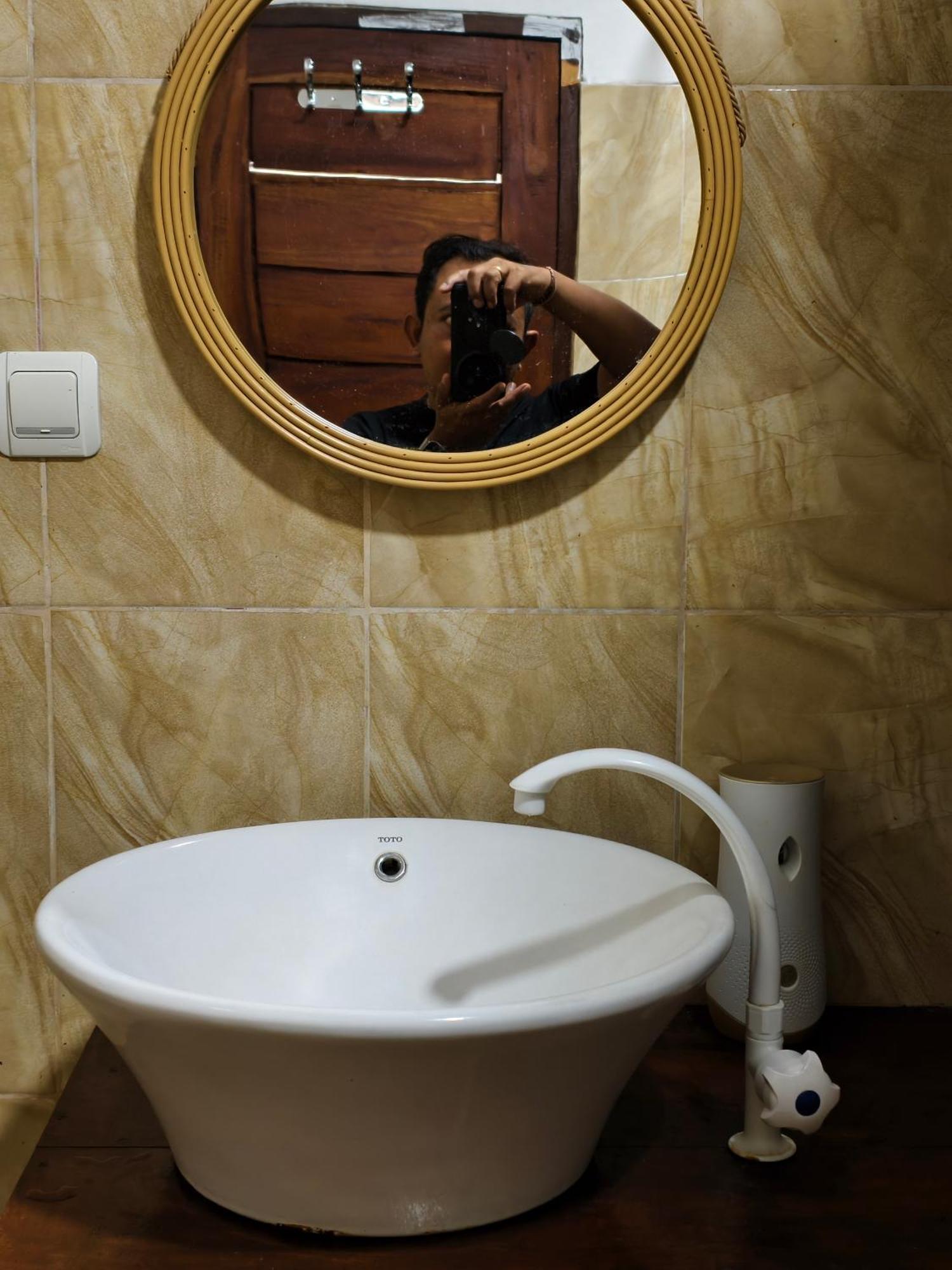 Aby Guest House By Paradise Sidemen  Buitenkant foto
