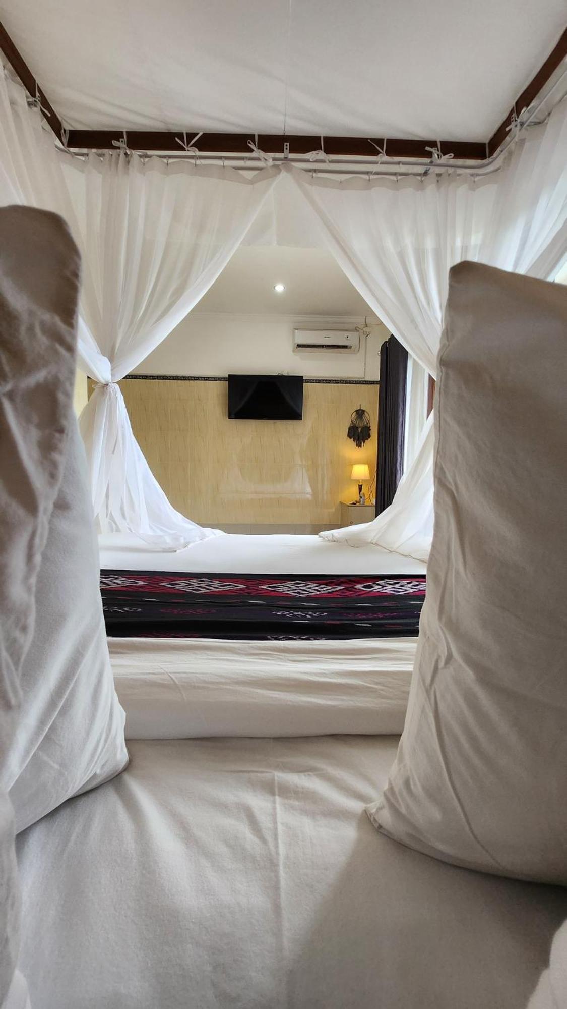 Aby Guest House By Paradise Sidemen  Buitenkant foto